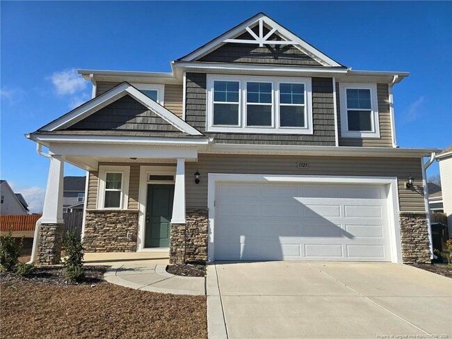 1323 Water Leaf Dr in Fayetteville, NC - Building Photo - Building Photo