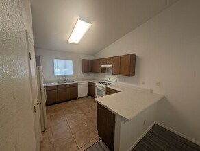 9483 E Ashford Dr in Tucson, AZ - Building Photo - Building Photo