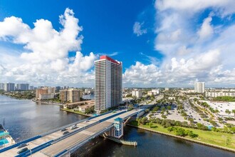 4112 Jimmy Buffett Mem Hwy in Hollywood, FL - Building Photo - Building Photo