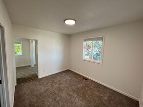 944 Sonoma Ave in Seaside, CA - Building Photo - Building Photo