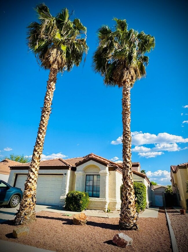 property at 1966 Magnolia Dr