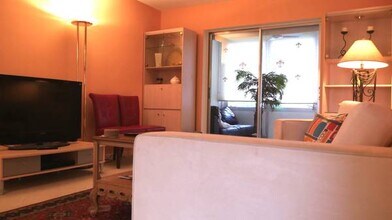 2300 NE 1st Ln-Unit -204 in Boynton Beach, FL - Building Photo - Building Photo