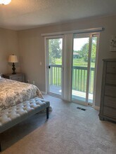 945 Rio Pinar Ln in Eagle, ID - Building Photo - Building Photo