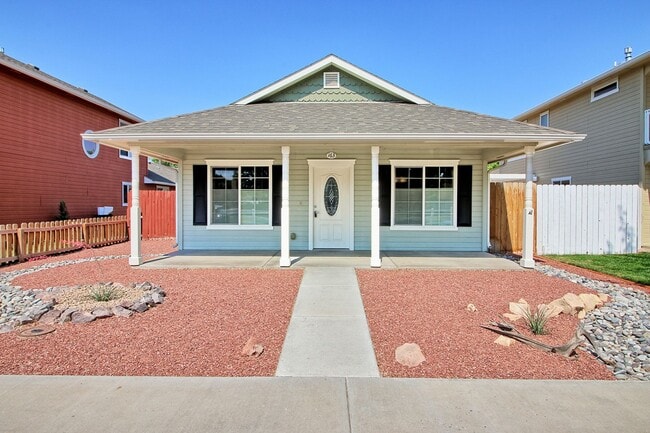 property at 163 S Ash St