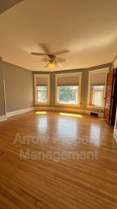 2125 South St in Lincoln, NE - Building Photo - Building Photo
