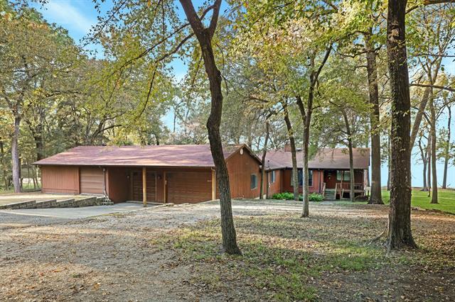 property at 11090 Lakeside Dr