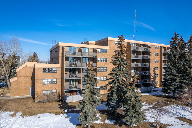 Maryland Terrace Condominiums in Calgary, AB - Building Photo - Building Photo