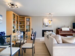 601 N Segoe Rd in Madison, WI - Building Photo - Building Photo