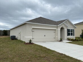 2985 NE 43rd Rd in Ocala, FL - Building Photo - Building Photo
