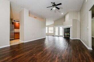 1411 Forsyth Way in Brandon, FL - Building Photo - Building Photo