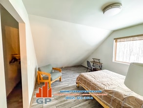 1698 Winch Hill Rd in Northfield, VT - Foto de edificio - Building Photo