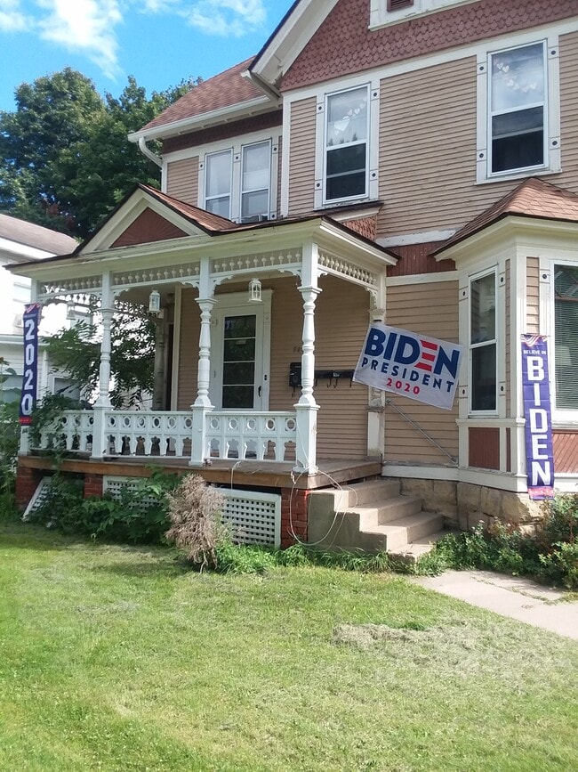 729 W 3rd St, Unit Aptc