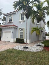 3951 NE 13th Dr in Homestead, FL - Building Photo - Building Photo