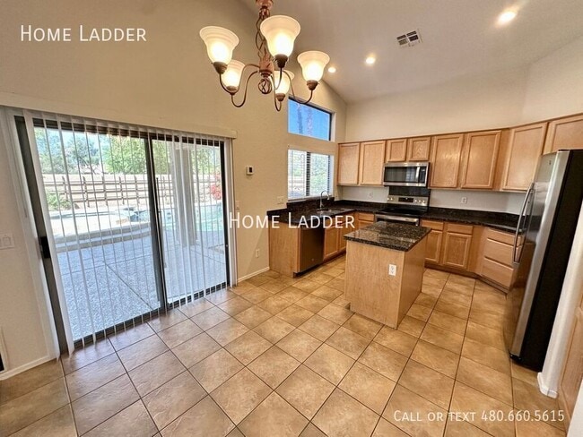 1028 S Roca St in Gilbert, AZ - Building Photo - Building Photo