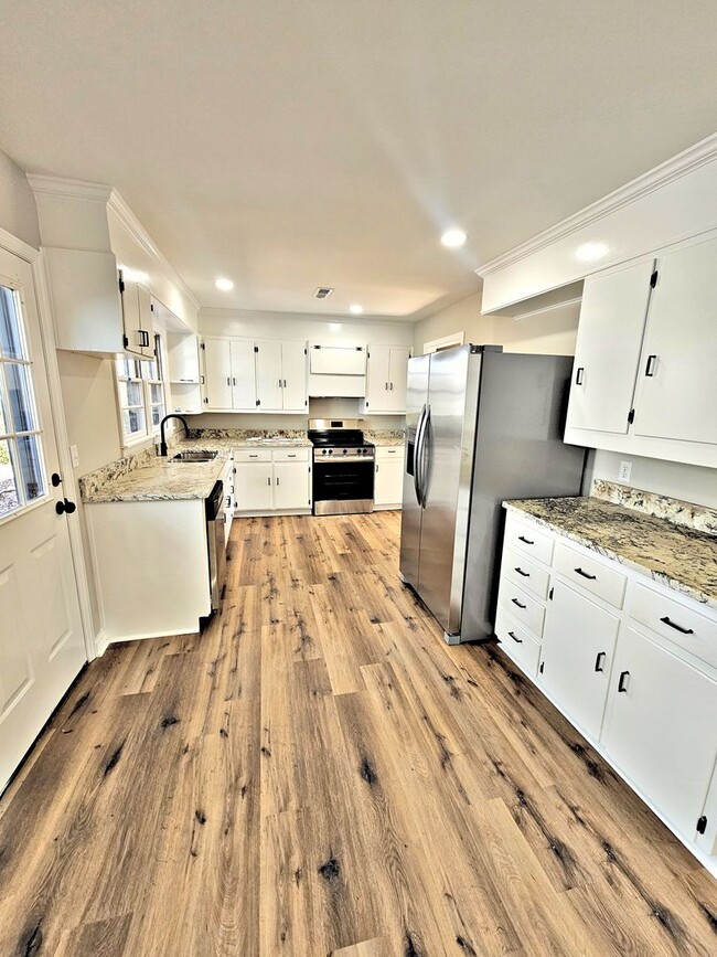 property at 405 Woodland St NW