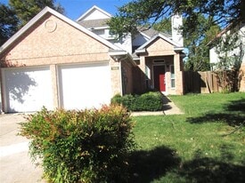 1305 Berkeley Ct in Plano, TX - Building Photo