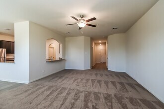 8410 Sandy Drift Rd in Mont Belvieu, TX - Building Photo - Building Photo