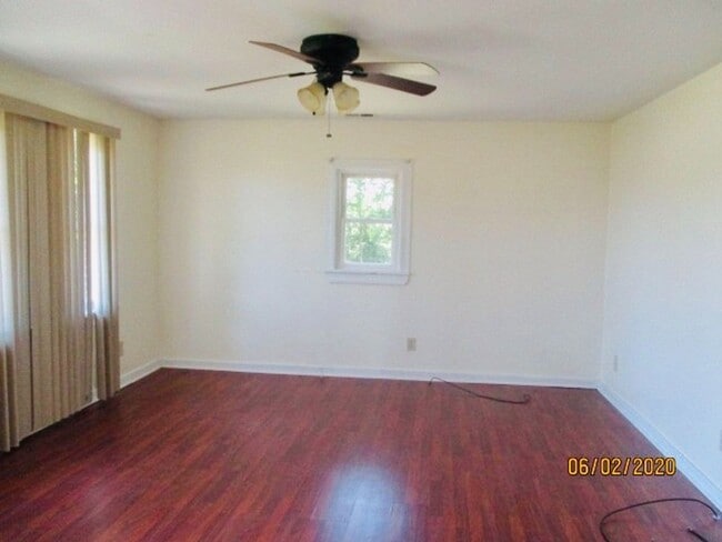 1251 Gaston Rd in Skippers, VA - Building Photo - Building Photo