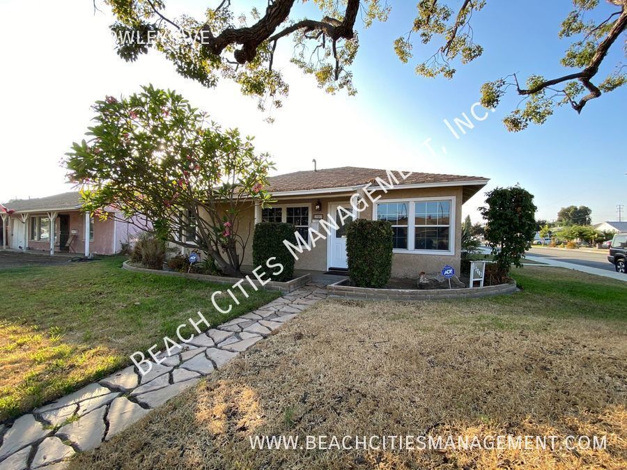 13803 Cowley Ave in Bellflower, CA - Building Photo