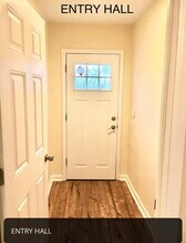 2475 E Maple Rd, Unit Furnished Penthouse Unit in Troy, MI - Foto de edificio - Building Photo