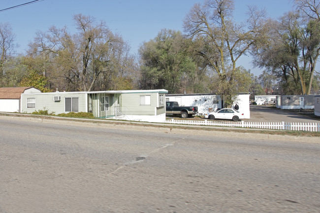 Millwood Mobile Home Park in Kalamazoo, MI - Foto de edificio - Building Photo