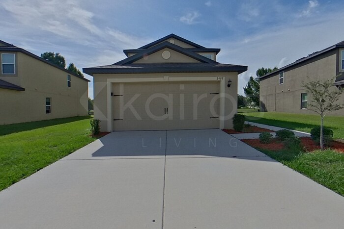 8409 Indian Laurel Ln in Brooksville, FL - Building Photo