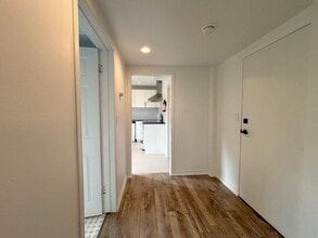 32 Arthur Ave S in Hamilton, ON - Building Photo - Building Photo