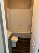 2705 Dryden Rd in Moraine, OH - Building Photo - Building Photo