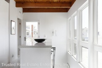 3600 Ocean Dr in Oxnard, CA - Building Photo - Building Photo
