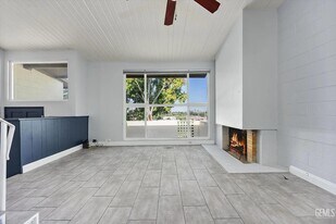 3901 Union Ave in Bakersfield, CA - Building Photo