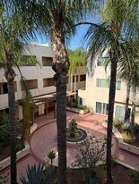 13941 Sherman Way in Los Angeles, CA - Building Photo