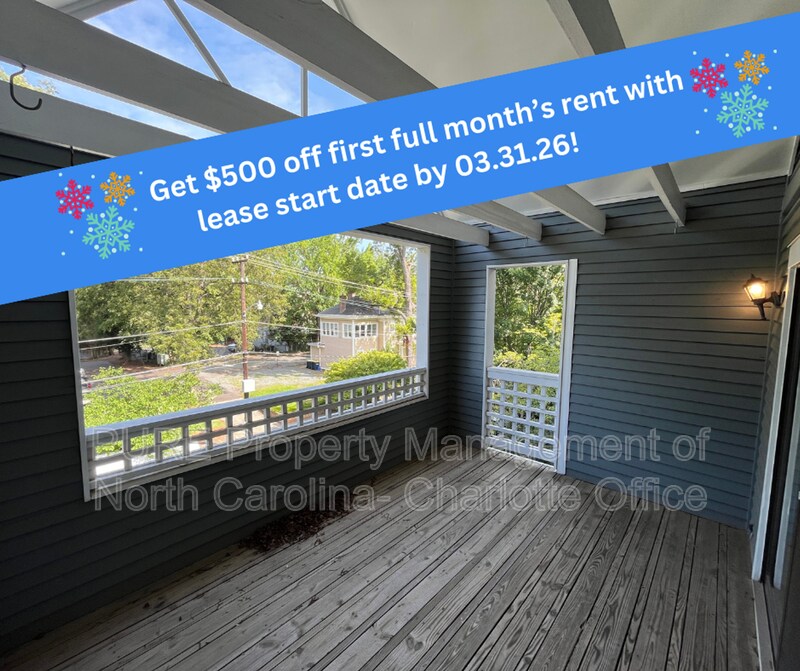 300 E Park Ave in Charlotte, NC - Building Photo