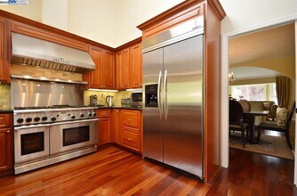 2051 Pebble Dr in Alamo, CA - Building Photo - Building Photo