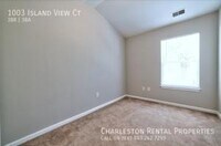1003 Island View Ct