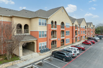 The Alhambra - Old in San Antonio, TX - Building Photo - Building Photo