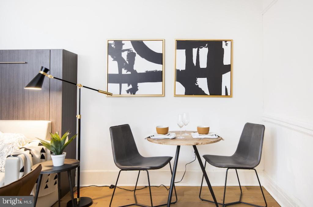 1229 Chestnut St in Philadelphia, PA - Building Photo