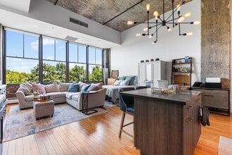 156 Porter St in Boston, MA - Building Photo - Building Photo