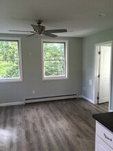 284 Turnpike Rd, Unit 3 in New Ipswich, NH - Building Photo - Building Photo