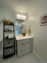 40 Malvern St, Unit 308 in Boston, MA - Foto de edificio - Building Photo