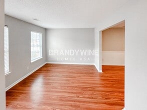 5994 Horseshoe Ln in Fairburn, GA - Building Photo - Building Photo