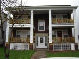2006 W 89th St in Cleveland, OH - Building Photo