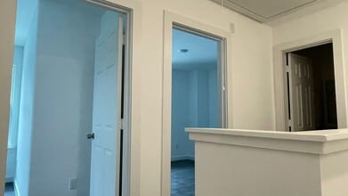 8711 Southwark St in Houston, TX - Building Photo - Building Photo