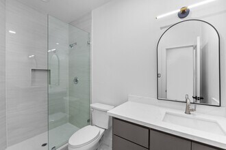 2314 Barbee St in Houston, TX - Building Photo - Building Photo