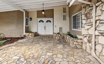 8501 Enfield Ave in Northridge, CA - Building Photo