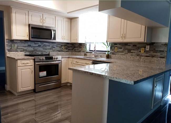 property at 839 Chickadee Dr