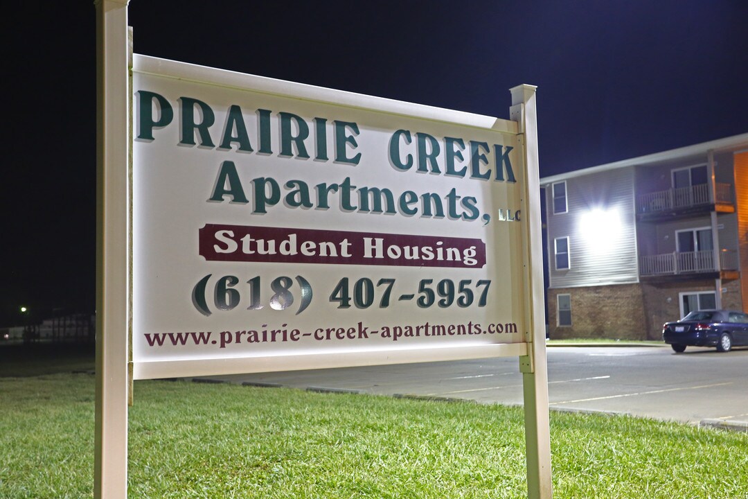 Prairie Creek Apartments in Centralia, IL - Foto de edificio