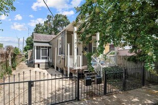 1112 Monroe St, Unit 1112 Monroe in New Orleans, LA - Building Photo