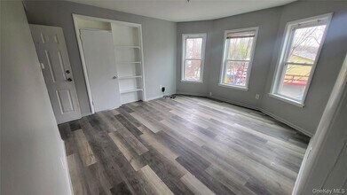 174 South Ave in Poughkeepsie, NY - Foto de edificio - Building Photo