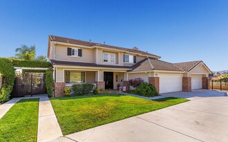 30309 Mallorca Pl in Castaic, CA - Building Photo
