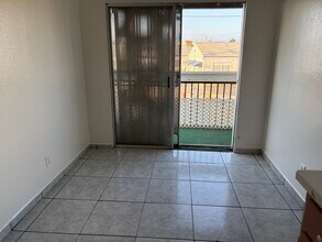 711 W Roosevelt Ave, Unit C in Montebello, CA - Building Photo - Building Photo